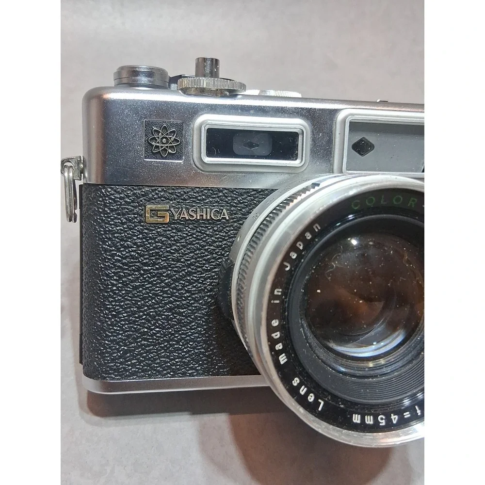 Yashica Electro 35 GSN 35mm Rangefinder Film Camera FOR PARTS OR REPAIR